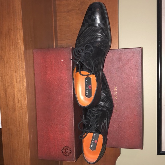 Mens black wingtips